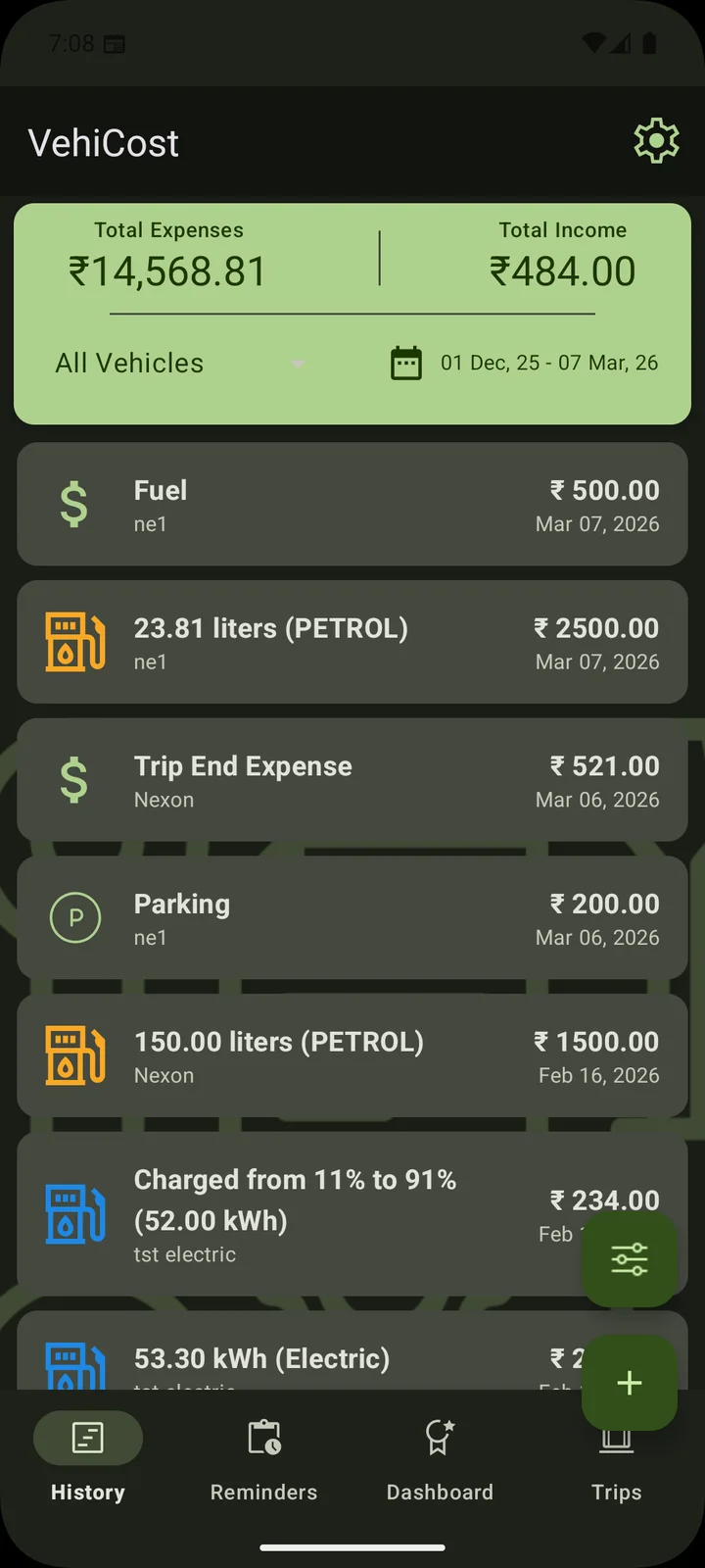 VehiCost History screen listing fuel, charging, parking and trip expenses with totals for the selected dates.